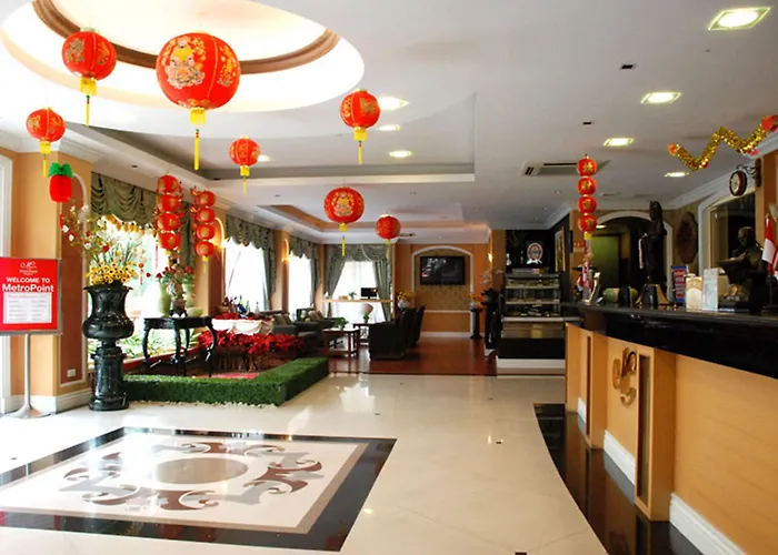 Hotel Metro Point