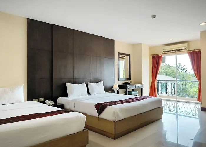 Metro Point Hotel 4*